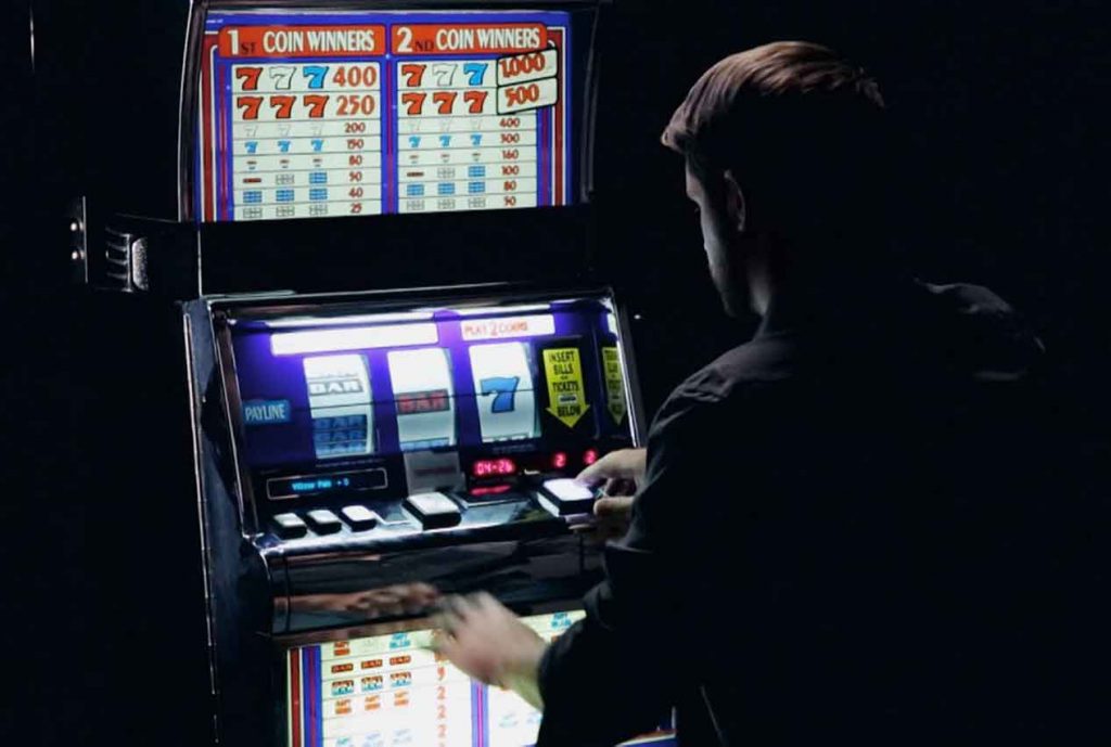 What Casinos Don't Want You To Know About Slots